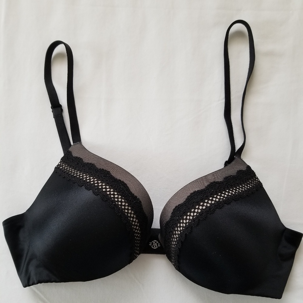 Victoria's Secret
Women's Bombshell Add-2-Cups